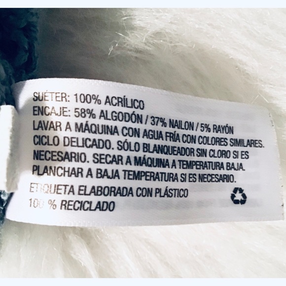 Knox Rose Lace Accent Sweater Size Small - Picture 8 of 8